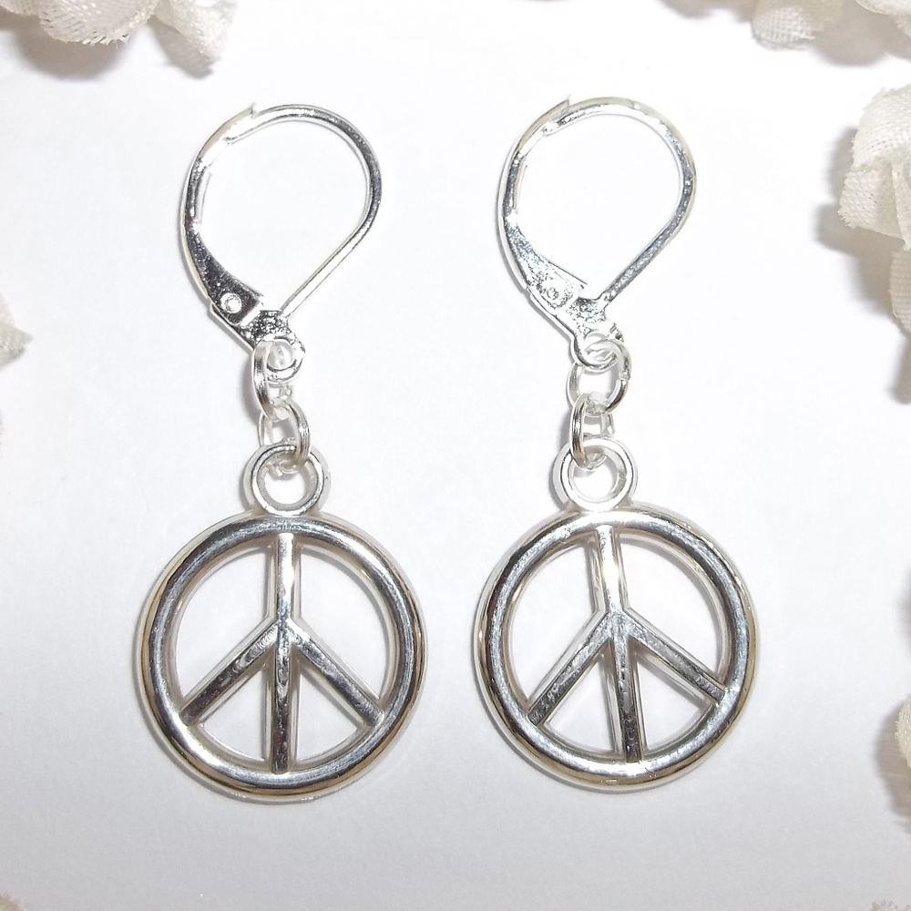 Peace Earrings, Silver Peace Earrings, Peace Symbol Earring, Peace Set, NWT D055